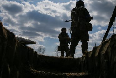 На юге украинские защитники за сутки уничтожили более полусотни оккупантов и много техники
