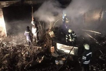 Фосфорные бомбы: что известно о боеприпасах, которыми Россия бомбит Украину