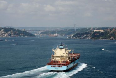 Шедшее из Украины судно заблокировало Босфор