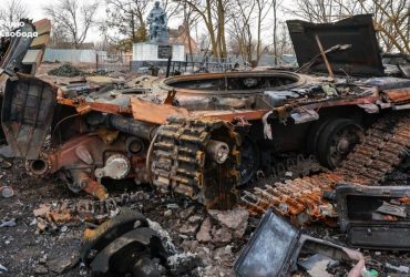 Освобожденное от оккупантов РФ село под Киевом показали на фото