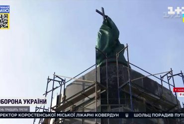 Как в Киеве защищают памятники от возможных обстрелов и поражений обломками