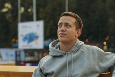 Олексій Дурнєв розповів про плани після війни: Поїду у Маріуполь, буду його відновлювати