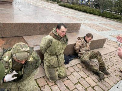 TikTok отказался от трансляций и новых видео в России из-за закона о «военных фейках»