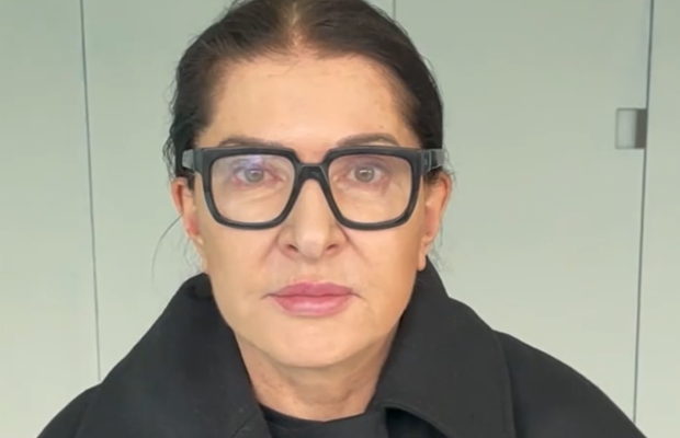 "Ця битва стосується всіх": Марина Абрамович закликала світ об’єднатися заради України