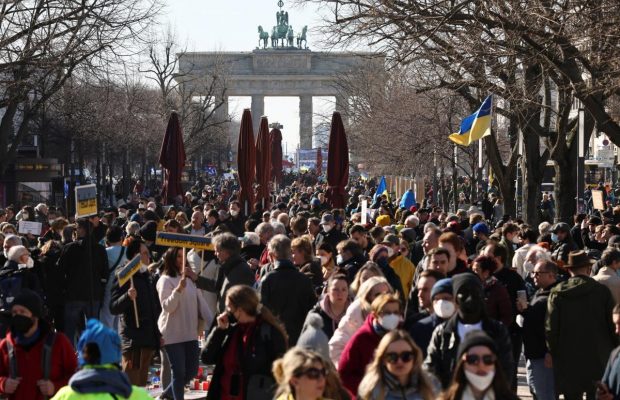 Від невідомого придатку РФ до головного тренду: як за рік війни змінилося ставлення до України у світі