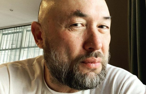 "Мир развалился за одну ночь": режиссер Тимур Бекмамбетов осудил войну в Украине