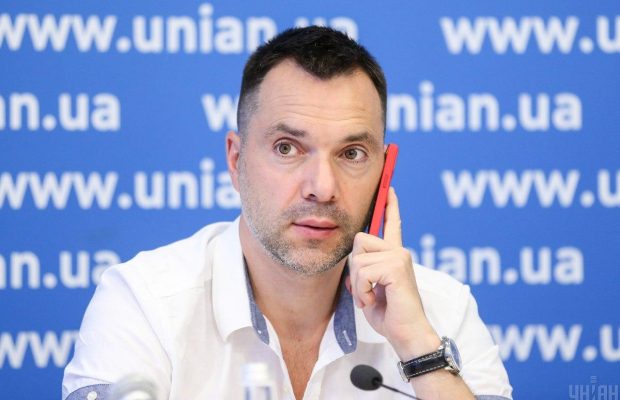 Арестович объяснил, благодаря чему стал украинским секс-символом (видео)