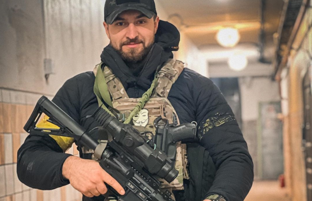 "Вкрав жіночі серця": визначено головного секс-символа української армії (відео)