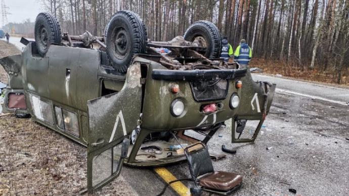 Дтп с военной техникой фото