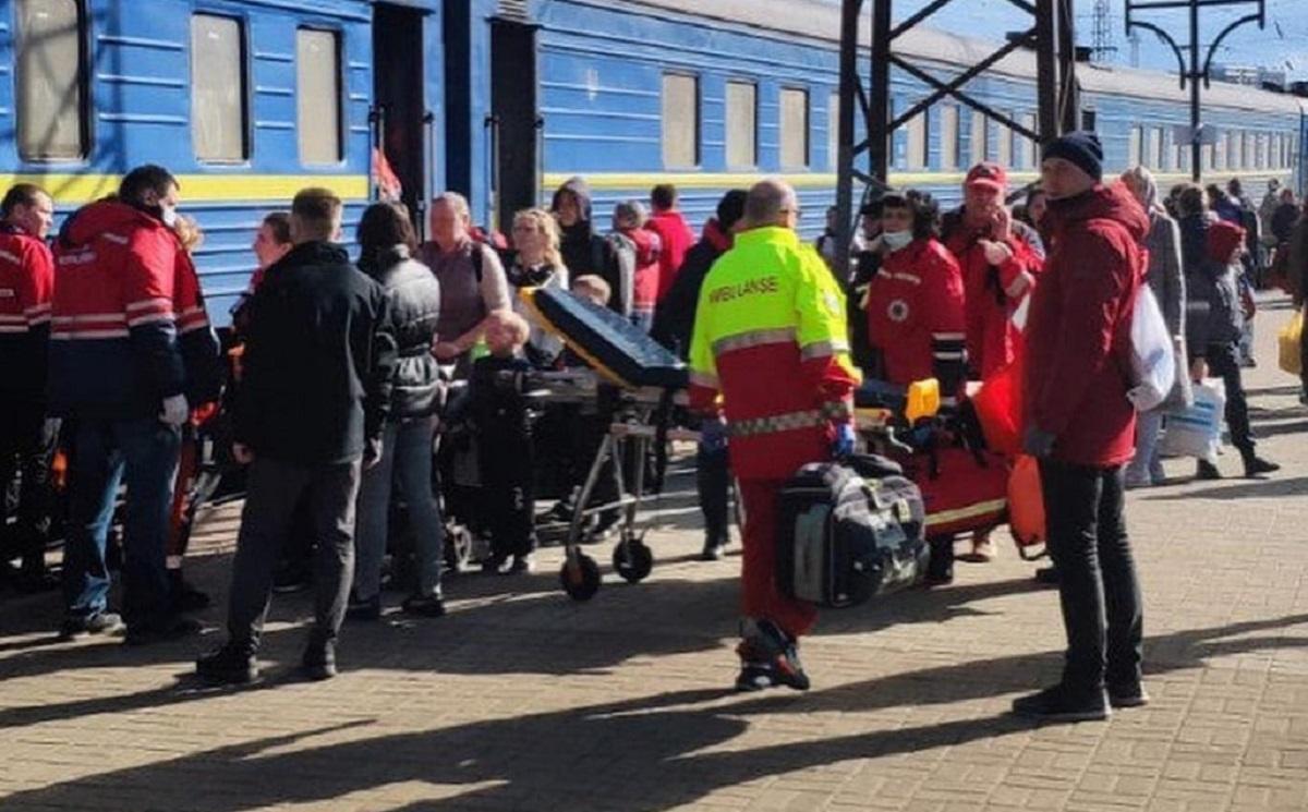 На сьогодні "УЗ" призначила лише один евакуаційний потяг до Львова / фото Максим Козицький