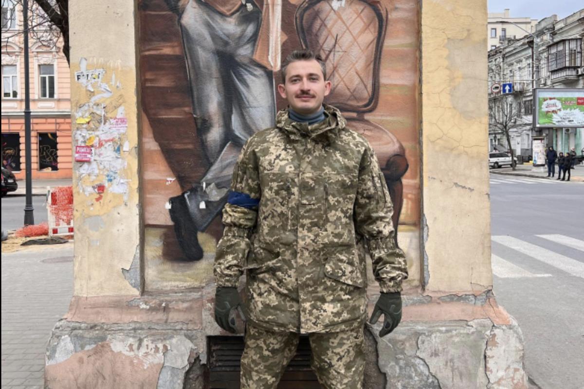 Коля Серга рассказал, как едва не погиб на фронте / фото facebook.com/thekolyaofficial Коля Серга рассказал, как едва не погиб на фронте / фото facebook.com/thekolyaofficial