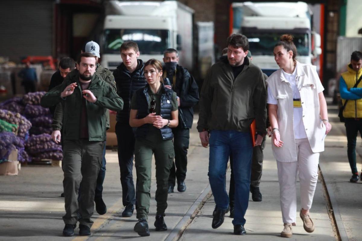 Запоріжжя з початку війни прийняло 114 тисяч переселенців Запоріжжя з початку війни прийняло 114 тисяч переселенців