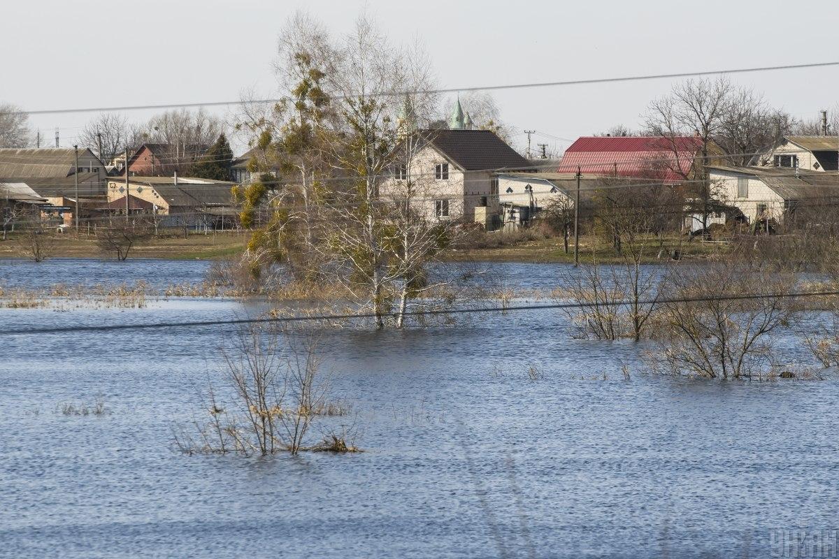 Затоплене село Демидів під Києвом / фото УНІАН (Владислав Мусієнко) Затоплене село Демидів під Києвом / фото УНІАН (Владислав Мусієнко)