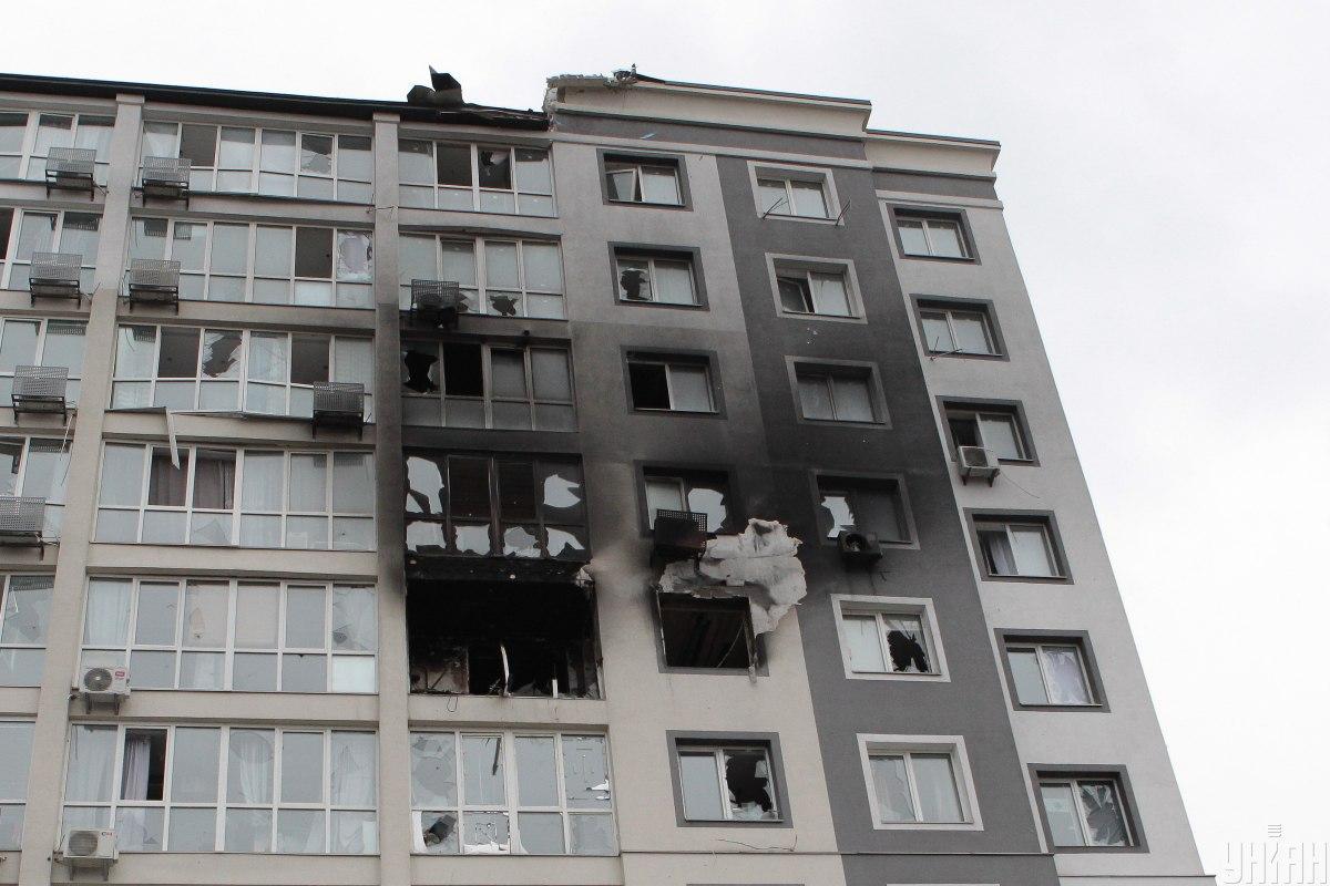 Сапери вилучили та знешкодили гранату / фото УНІАН, Сергій Ревера Сапери вилучили та знешкодили гранату / фото УНІАН, Сергій Ревера