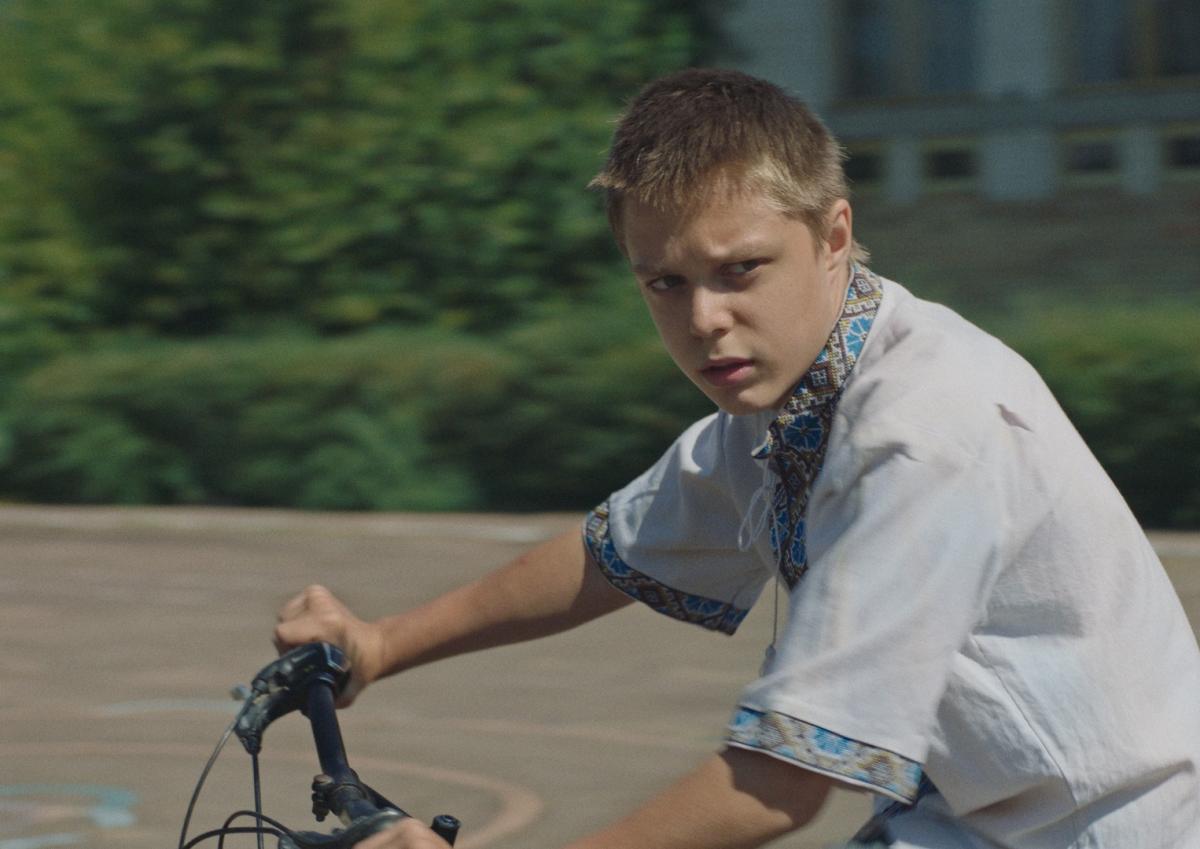 Кадр з фільму" татові кросівки " / Фото - 2annas ISFF, facebook.com Кадр з фільму" татові кросівки " / Фото - 2annas ISFF, facebook.com