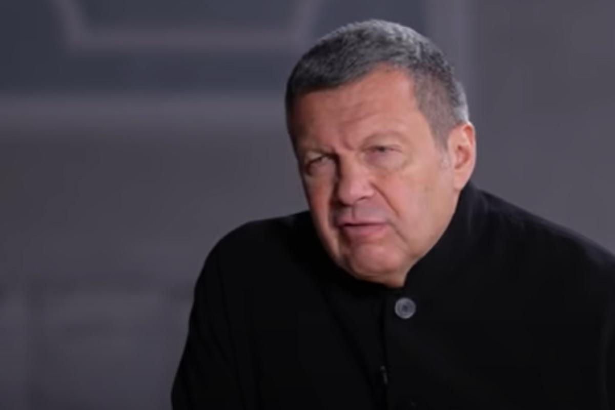 Володимир Соловйов "наїхав" на військових РФ через загибель крейсера "Москва" / скріншот Володимир Соловйов "наїхав" на військових РФ через загибель крейсера "Москва" / скріншот