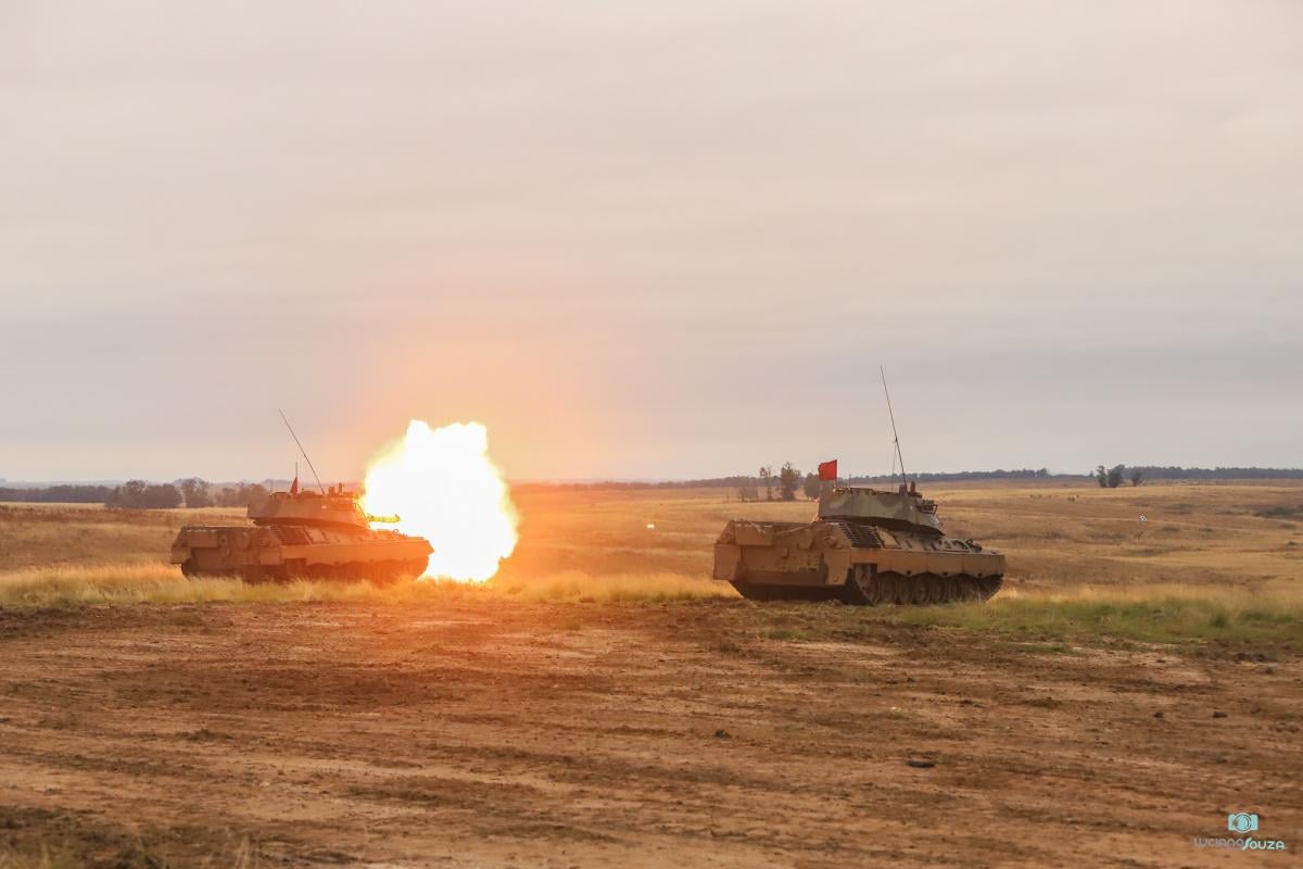 Німеччина продасть Україні 88 старих танків Leopard / фото сухопутні війська Бразилії 