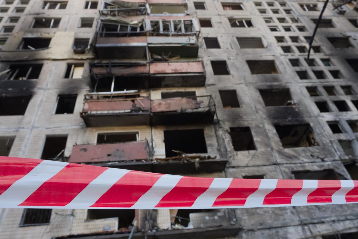 Данілов розповів, як відбувалась доставка необхідного у Маріуполь / фото ua.depositphotos.com Данілов розповів, як відбувалась доставка необхідного у Маріуполь / фото ua.depositphotos.com