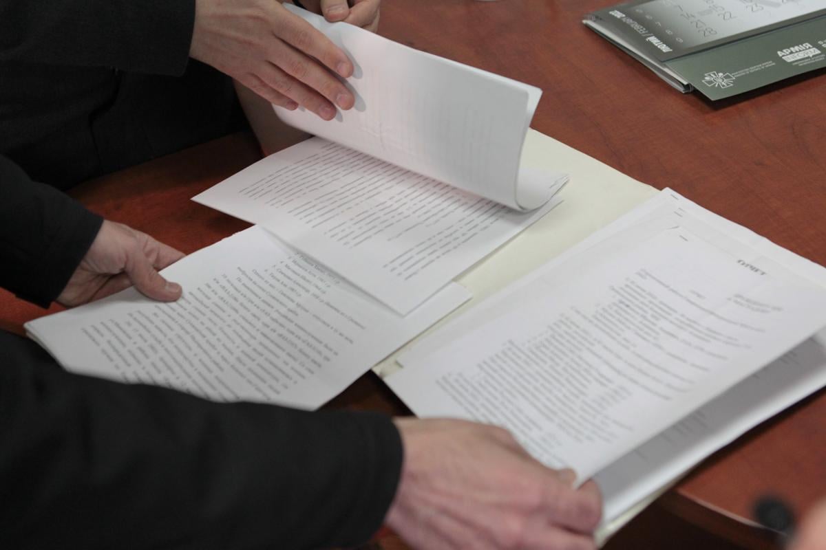 Сын бывшего президента приехал с важными документами для Гааги / фото УНИАН, Сергей Ревера