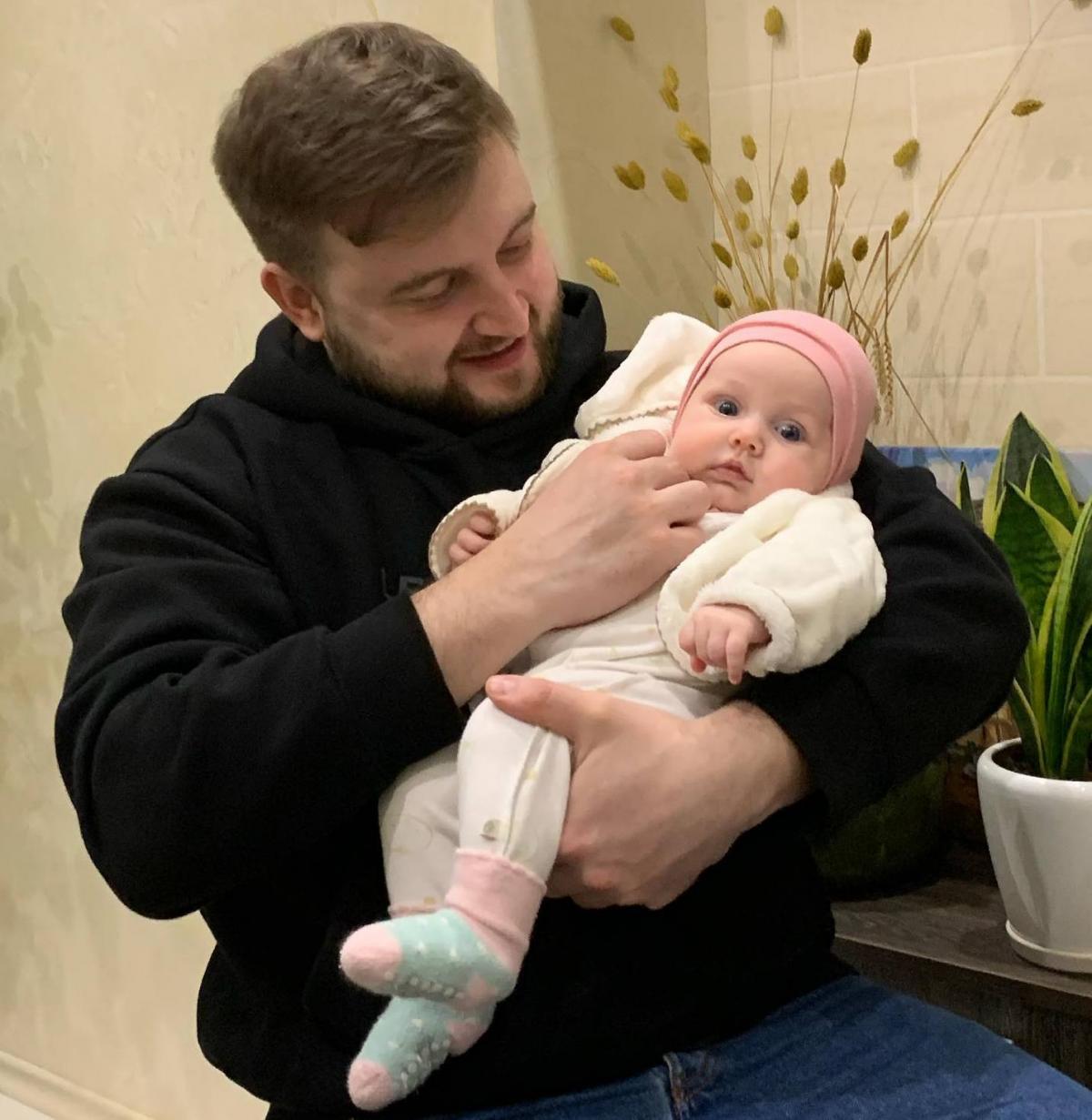 Юрій з дочкою Кірою / facebook.com/yury.glodan.7 Юрій з дочкою Кірою / facebook.com/yury.glodan.7