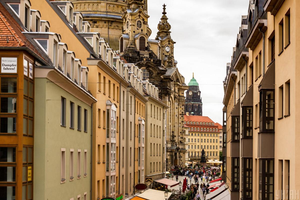 Німецький Дрезден – один з найвідоміших прикладів відновлення міста після війни / фото УНІАН (Янош Немеш)