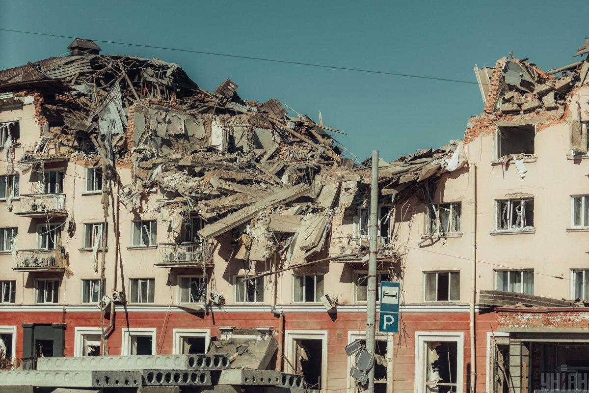 У Чернігові найбільших руйнувань зазнали передмістя / фото УНІАН, Арсен Петров