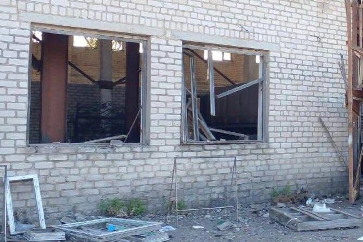 Вражеский "прилет" в Синельниковском районе / фото Валентин Резниченко в Telegram Вражеский "прилет" в Синельниковском районе / фото Валентин Резниченко в Telegram