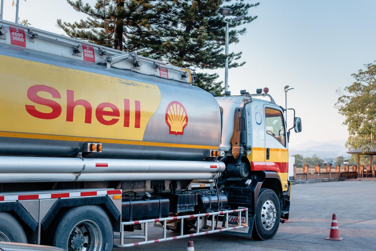 Ранее нефтегазовая компания Shell заявила, что постепенно прекратит покупать российскую нефть / фото ua.depositphotos.com Ранее нефтегазовая компания Shell заявила, что постепенно прекратит покупать российскую нефть / фото ua.depositphotos.com