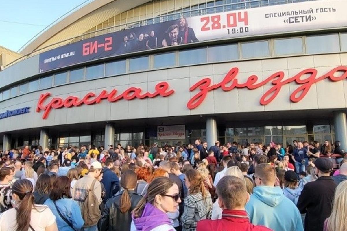 В Омську скасовано концерт гурту "Бі-2" / фото omskgazzeta.ru В Омську скасовано концерт гурту "Бі-2" / фото omskgazzeta.ru