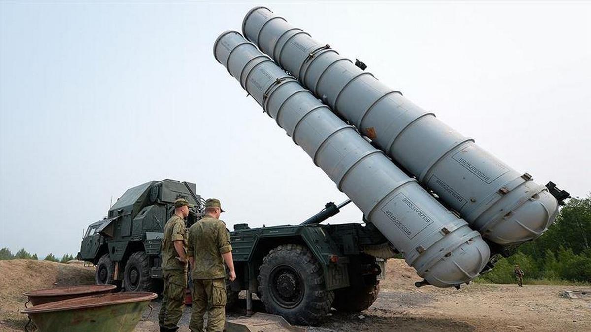 Российские оккупанты массово снимают с хранения ракеты для С-300 / фото finbalance.com.ua
