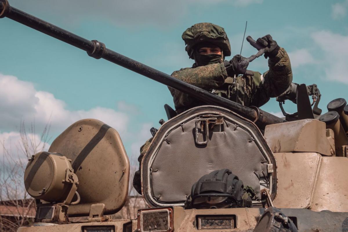 "Мобик" с РФ убил своего командира / фото facebook.com/mod.mil.rus / фото facebook.com/mod.mil.rus