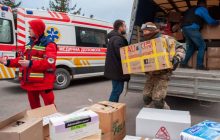 Скільки українців стали волонтерами після вторгнення РФ: результати соцопитування