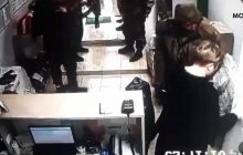 На видео попало, как оккупанты отправляют награбленное в Украине из Беларуси в Россию