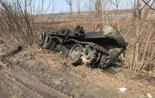 Разорвало на части, экипаж выгорел: под Сумами уничтожили российский танк (фото)