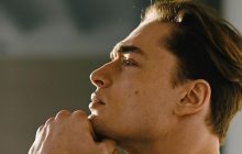 Танцюрист Лободи вирушив на передову: що відомо про секс-символа Назара Грабара