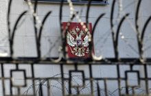 "Панове чекісти": російським дипломатам у Швеції залишили "послання" (фото)