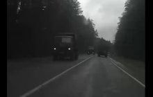 По території Білорусі у напрямку Чернігова рухається колона ворожої техніки (відео)