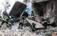 Не встигають розбирати завали: рятувальникам терміново потрібна допомога добровольців