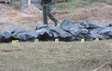 Бучанская резня: войска РФ за период оккупации убили более 400 мирных жителей