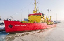 Окупанти у Маріуполі били по цивільних кораблях і намагались взяти моряків у заручники