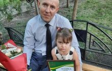 Лежал на дороге 39 дней: волонтер рассказала о расстреляном возле Ворзеля брате