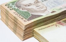 Зеленский подписал закон о 100% гарантии вкладов на период войны
