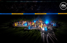 Украинские звезды выступили с перфомансом в поддержку Украины во время футбольного матча "Легия" - "Динамо" (фото, видео)