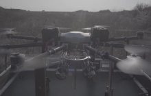 Военные показали, как с дронов уничтожали российские танки (видео)