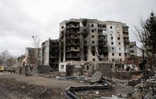 У Бородянці триває розбір завалів будинків: вже дістали тіла 41 людини (фоторепортаж)