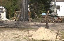 Под Киевом люди не могут перезахоронить родных: кладбища заминированы (видео)