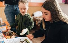 "Мечтаю, чтобы наступил мир": полицейские посетили мальчика, который пострадал при обстреле Львова