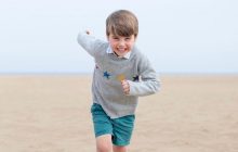 Младшему сыну герцогов Кембриджских 4 года: королевская семья поздравила принца Луи (фото)