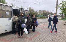 Армия РФ снова накрыла огнем эвакуационные автобусы в Луганской области
