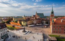 Россияне хотят отпраздновать 9 мая в Варшаве: мэр столицы ответил